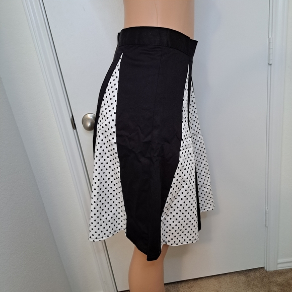 Dead Threads Rockabilly Skirt Goth Long A Line Polka Dot Black White Bow - Picture 4 of 12